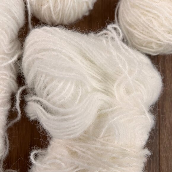 Brushed Merino Wool Blend Natural Fiber Hand Spun Yarn Lot - Picture 1 of 9